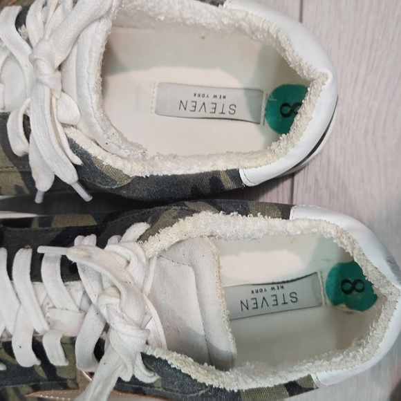 Steven NY Women Reeves Stars Camo sneakers shoes sz 8M - Picture 8 of 11